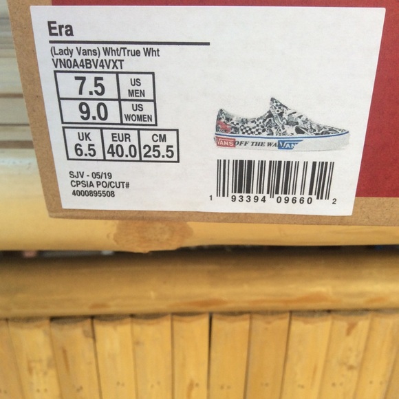 🔴SOLD🔴Vans Lady Vans Era White/True White Women’ - Picture 8 of 8